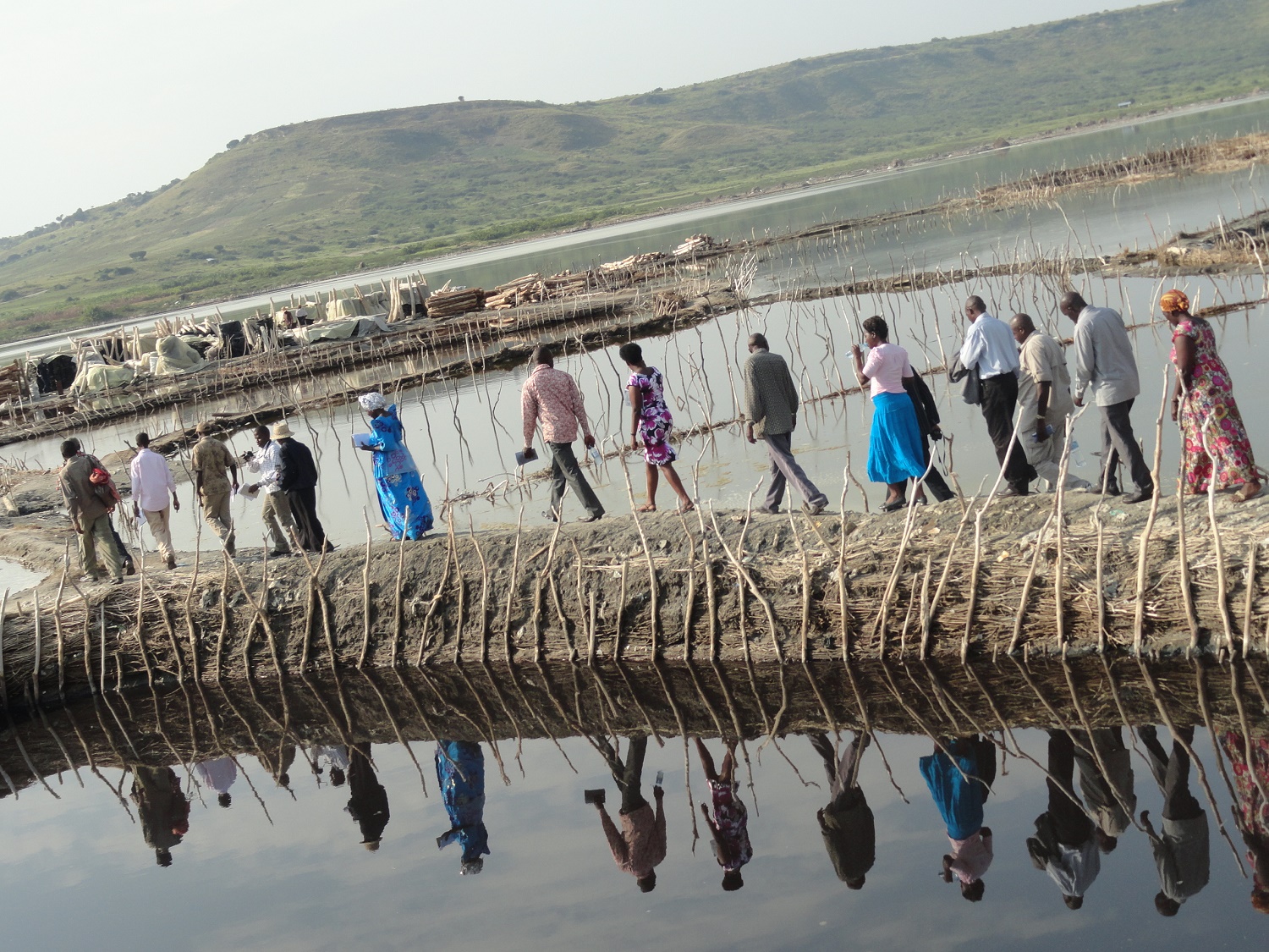 Discover Amazing Salt Mining experience In Uganda With A Visit To Lake